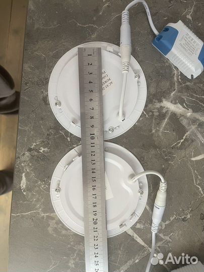 Светильник потолочный светодиодный встроенный