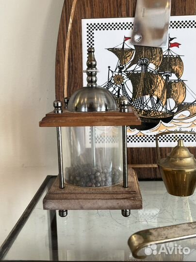 Доска сырная с ножом, мельница, половник, шумовка