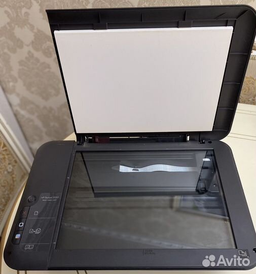 Принтер HP deskjet 2050