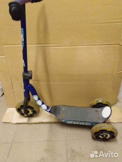 Самокат детский трехколесный бу