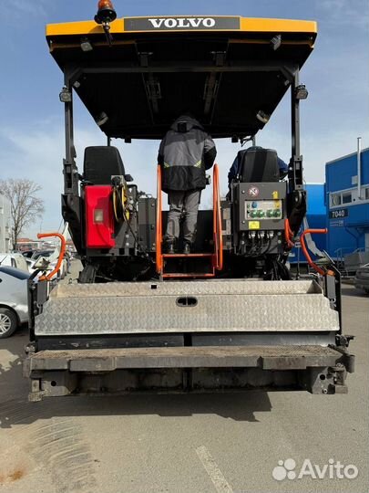 Асфальтобетоноукладчик Volvo ABG6820D, 2021