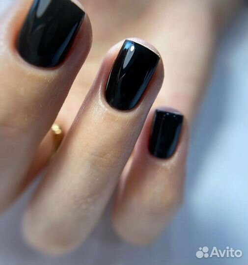 Маникюр и педикюр