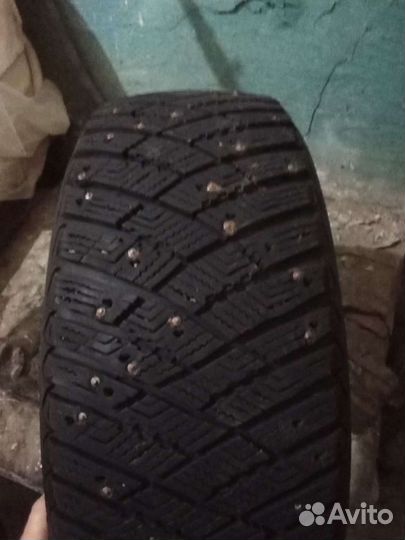 Goodyear Ultragrip Ice Arctic 205/55 R16 94T