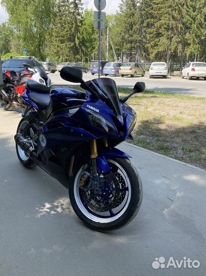 Мотоцикл Yamaha yzf-R6