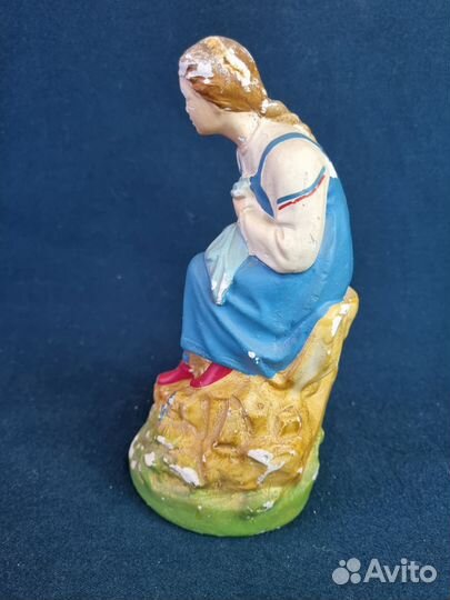 Статуэтка Алёнушка гипс СССР