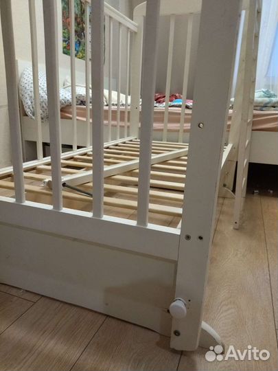 Детская кроватка