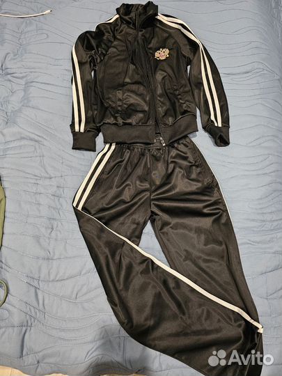 Спортивный костюм новый для ребёнка