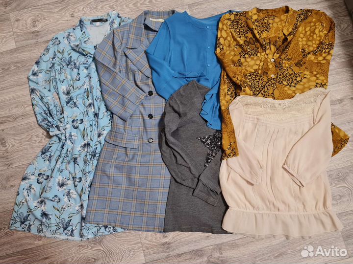 Пакет женской одежды на 44