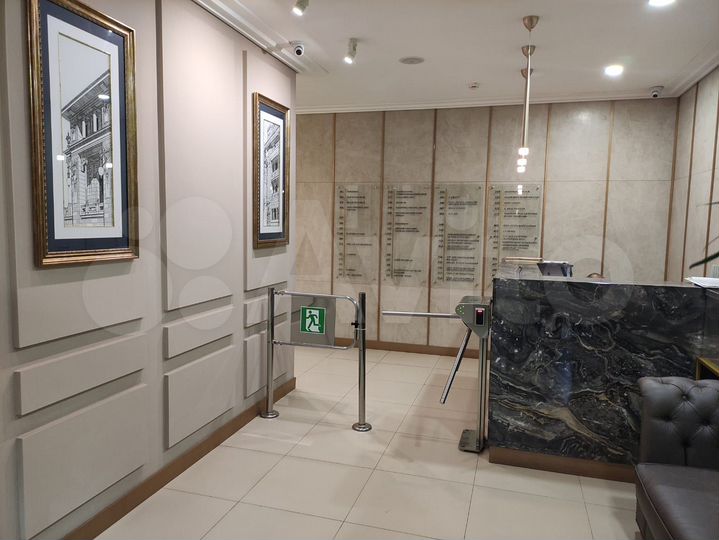 Офис с отдельным входом на первом этаже, 23.5 м²