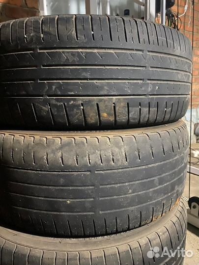 Kinforest KF-550 215/45 R17 91R