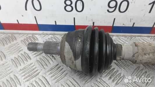 Привод передний правый skoda octavia A4 (2ST13N101