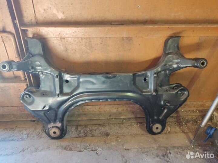 Передний подрамник Chevrolet Aveo T250