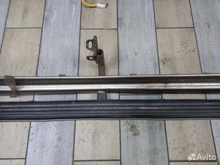 Подножка mitsubishi pajero sport K94W