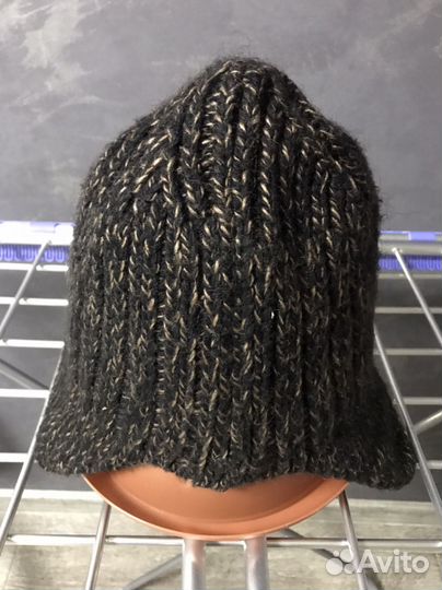 Мужская зимняя шапка вязаная