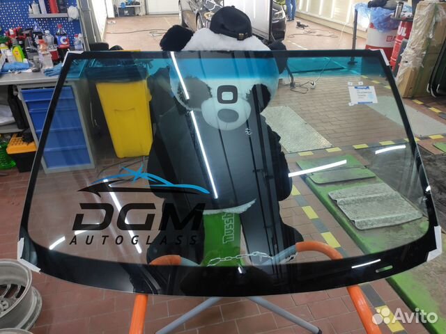 Лобовое стекло Kia Stinger