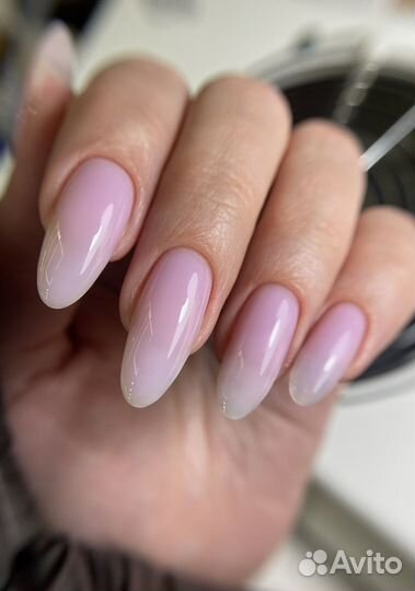 Маникюр педикюр