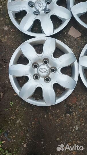 Хендай R15 колпак диска 4 шт бу