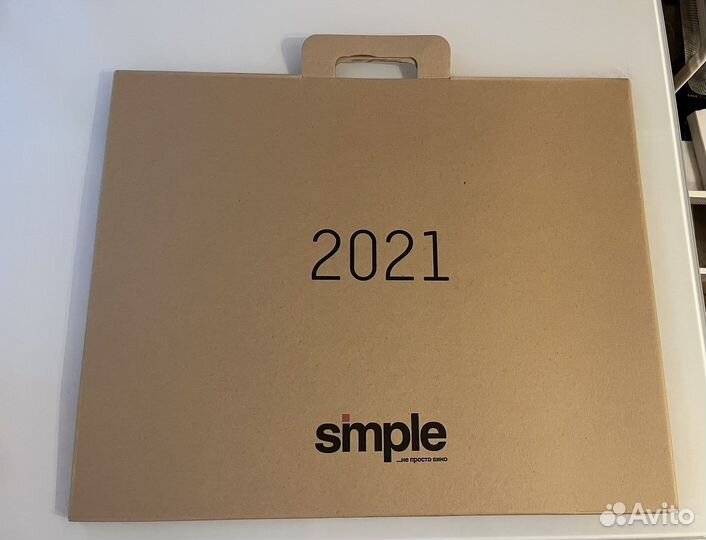 Календарь 2021 Simple коллекционный