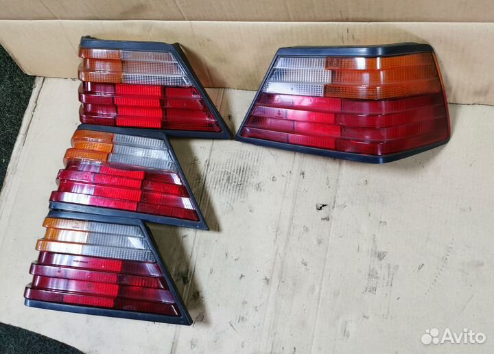 Фонари оригинал на Мерседес W124. Дорестайлинг