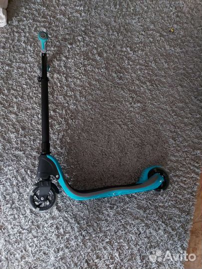 Самокат двухколесный