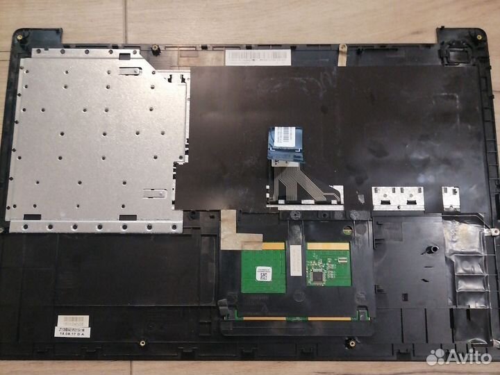 Топкейс +клавиатура asus x553m
