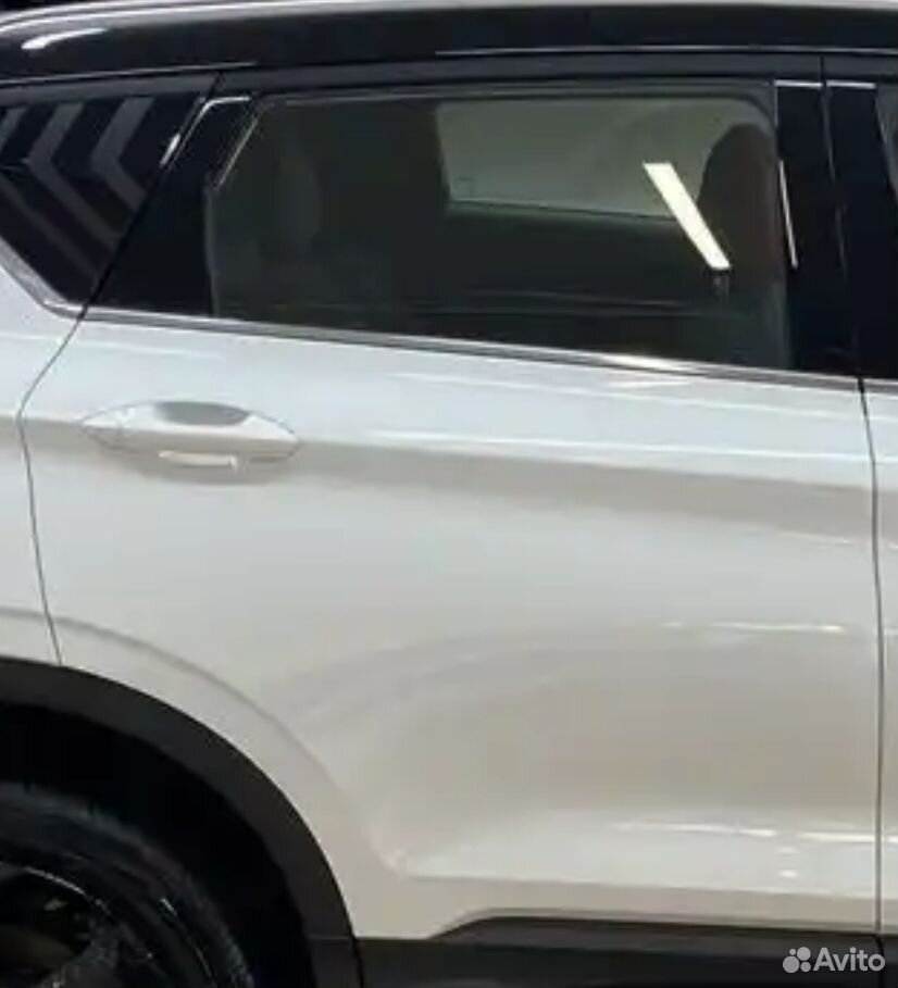 Задняя правая дверь оригинал Geely Coolray