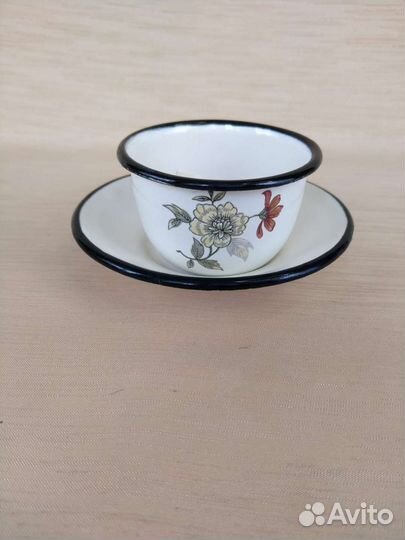 Набор эмалированных чайных пар