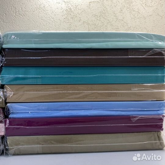 Простынь на резинке 180x200