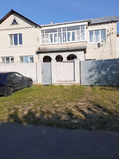 Дом 200 м² на участке 10 сот.