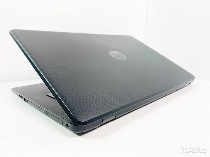 Ноутбук HP Core i3 17 дюймов