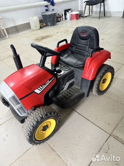 Детский электротрактор