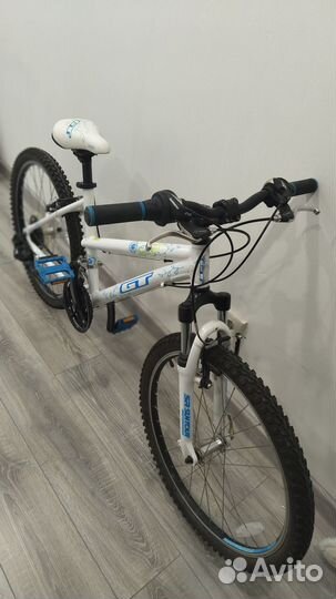 Велосипед GT laguna 24