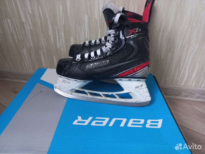 Коньки хоккейные bauer vapor2.5