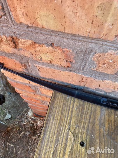 Поводок дворника для BMW. 325