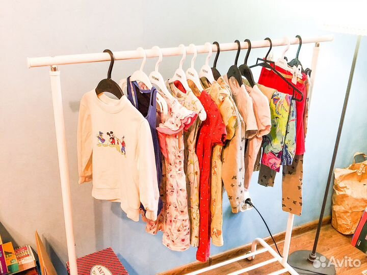 Одежда для девочки пакетом 110 116 нм