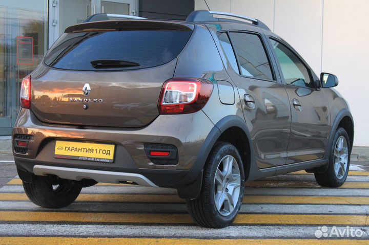 Renault Sandero Stepway 1.6 МТ, 2021, 14 323 км