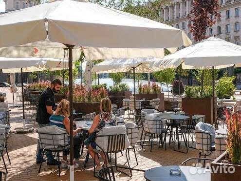 Уличный зонт для кафе профессиональный