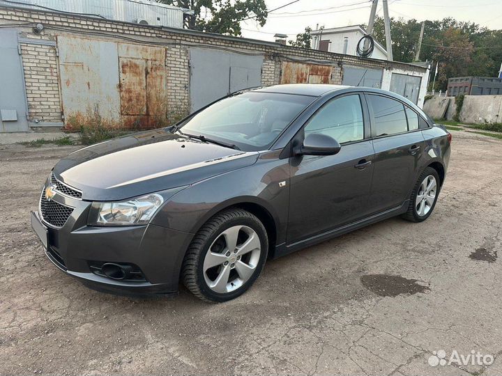 Chevrolet Cruze 1.8 AT, 2011, 230 000 км