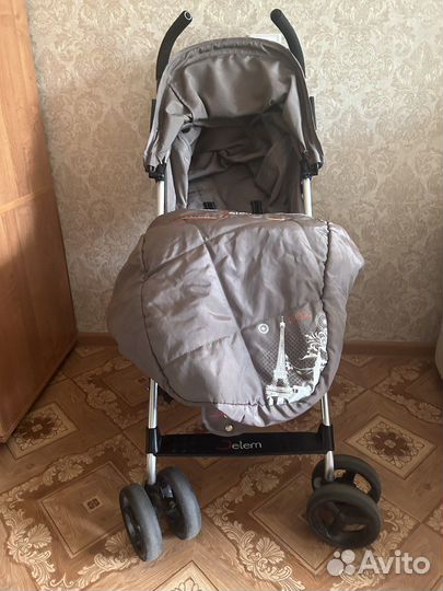 Прогулочная коляска