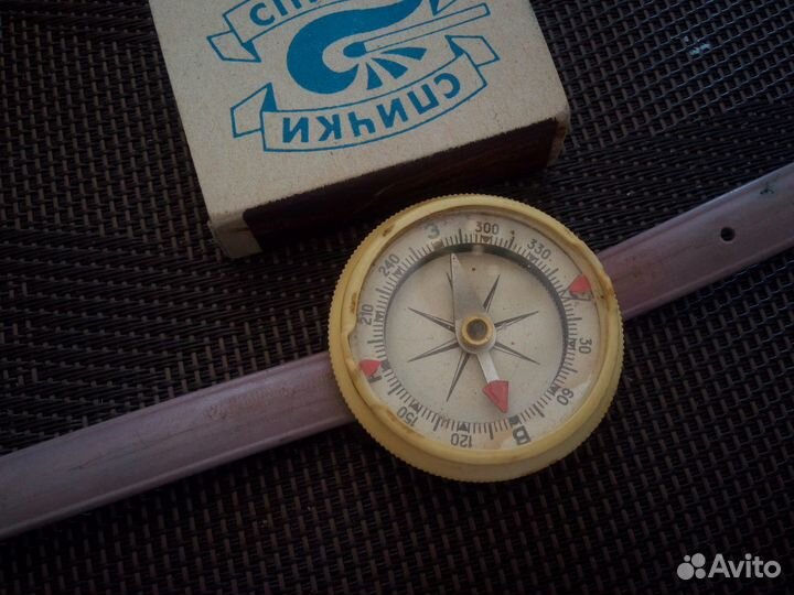 Компас СССР наручный