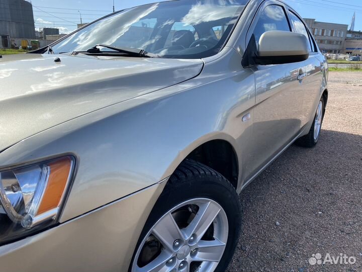 Mitsubishi Lancer 2.0 МТ, 2007, 200 000 км