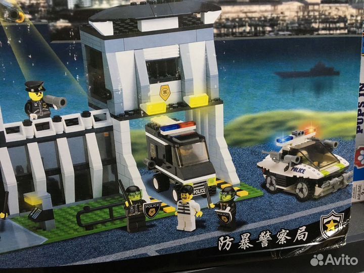 Конструктор Полиция 589 деталей