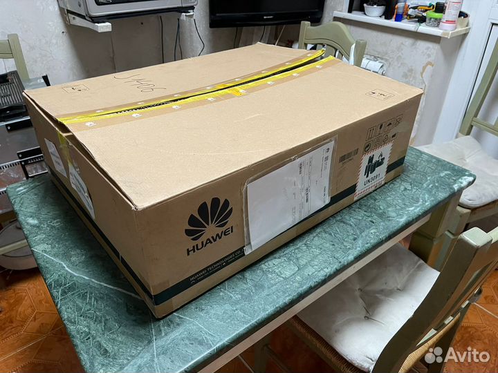Коммутатор Huawei CE6855-48S6Q-HI