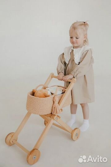 Коляска для куклы