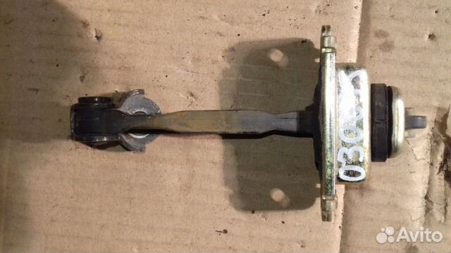 Ограничитель двери задней левой Chery Fora 2006