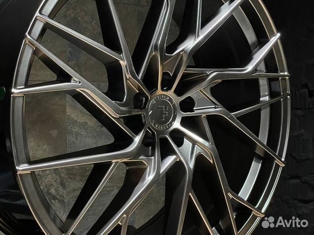 Новые литые диски R18 5x112