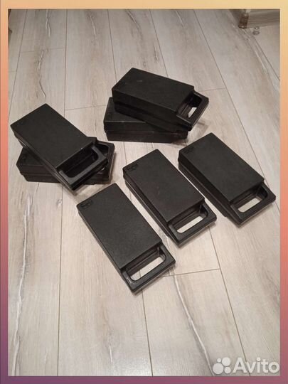 Боксы для Аудиокассет + Аудиокассеты. (Б/у.)