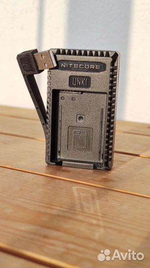 Интеллектуальное з/у акб Nikon Nitecore UNK1