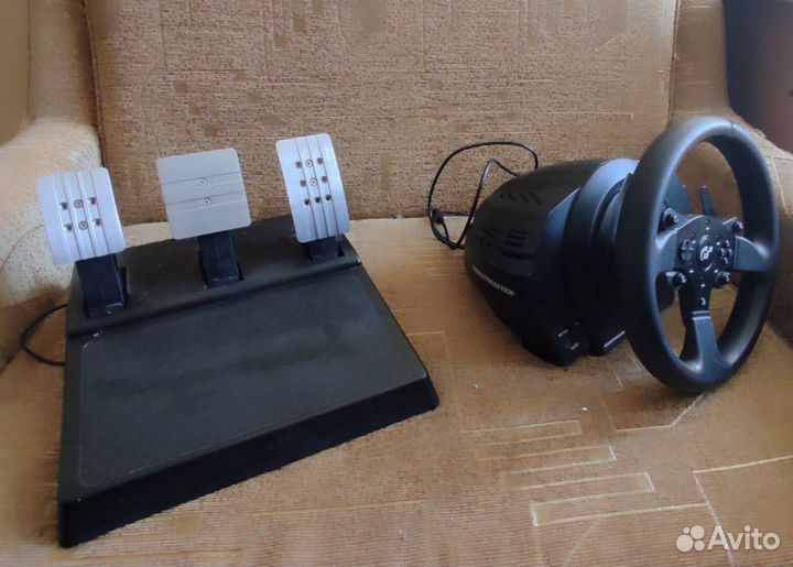 Thrustmaster t300 rs gt