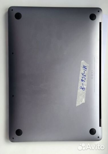 Macbook pro 13 2020 m1